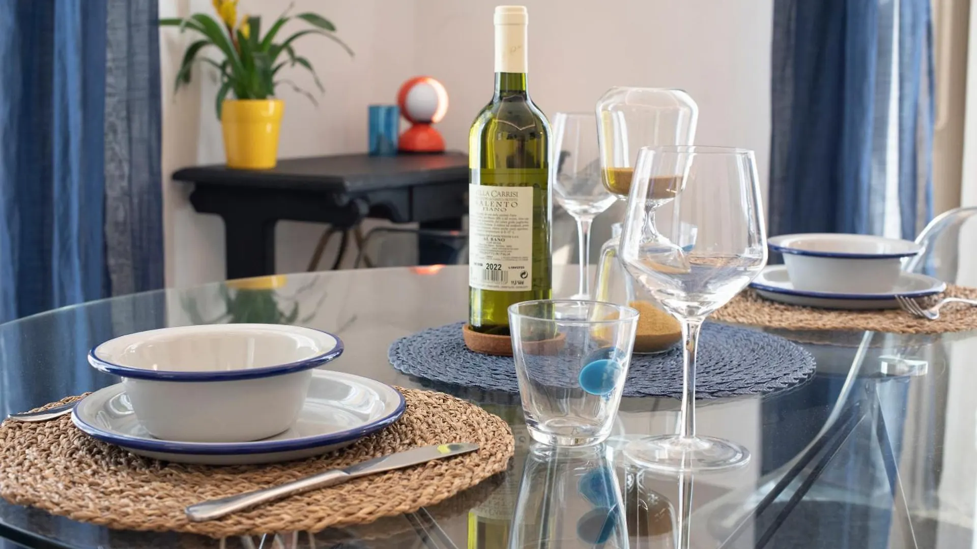 Appartamento La Casa Blu a Toledo di Alberto Napoli